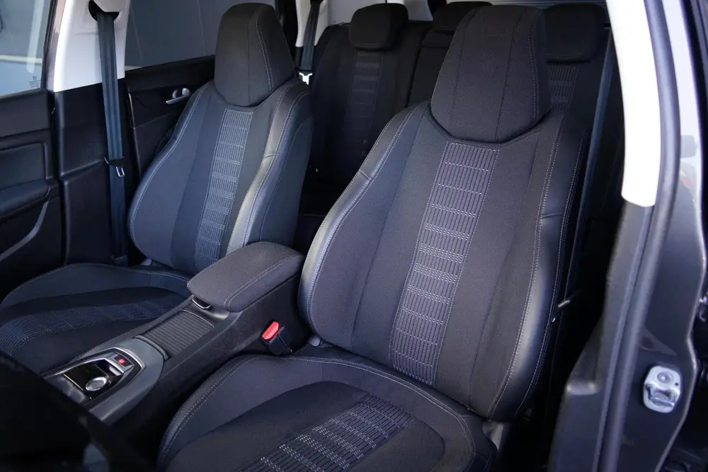 Peugeot 308 1.2 PureTech Blue Lease Allure NL uit 2021, foto 5