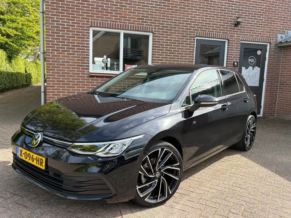 Volkswagen Golf 8 1.5 TSI Style Trekhaak 131 PK, Stoelv. ACC uit 2020