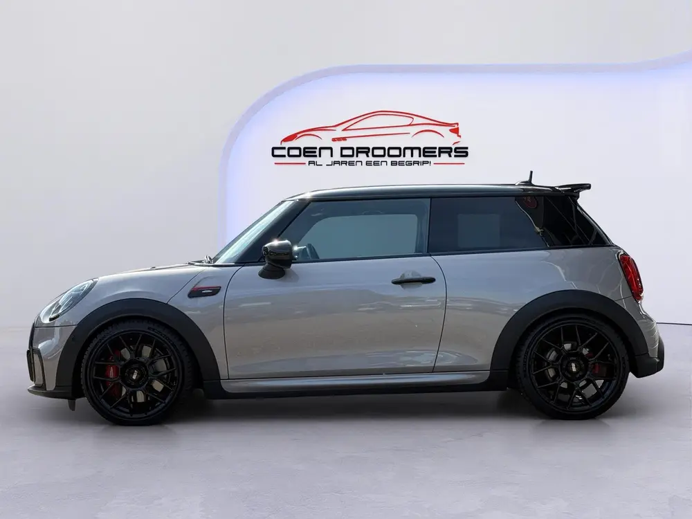 Mini John Cooper Works 2.0 John Cooper Works F1 JCW Pack uit 2022, foto 2