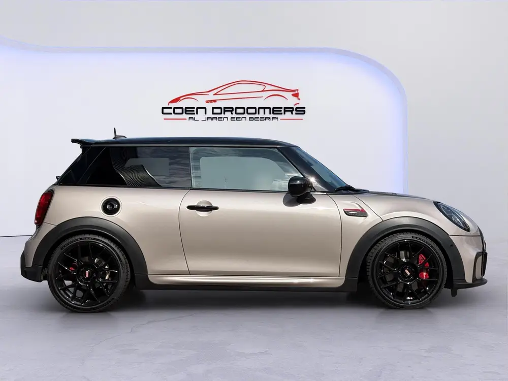 Mini John Cooper Works 2.0 John Cooper Works F1 JCW Pack uit 2022, foto 6
