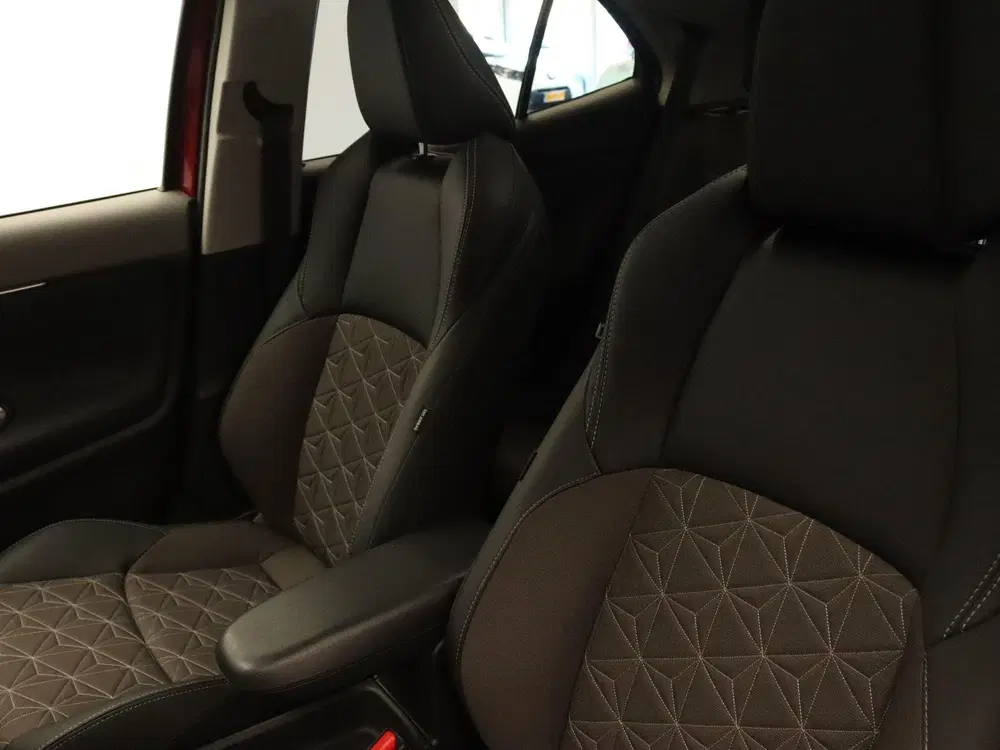Toyota Yaris Cross 1.5 Hybrid 130 Executive uit 2024, foto 18