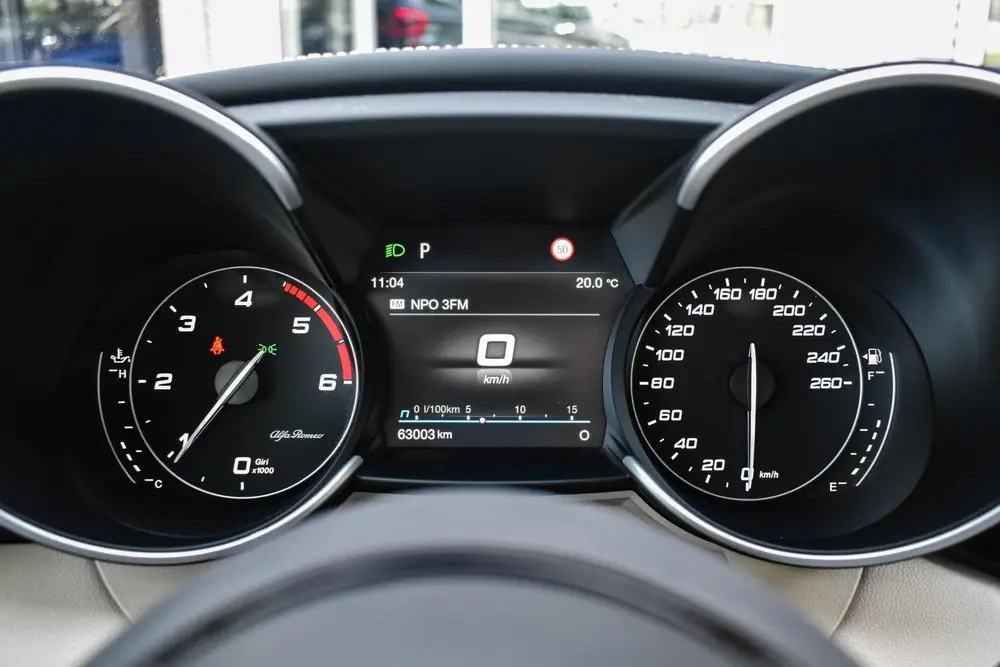 Alfa Romeo Giulia 2.2 TI Verde Visconti Leder Carplay Stoelv uit 2021, foto 14