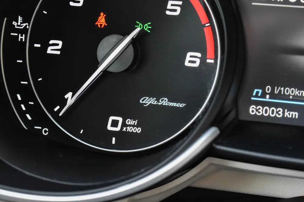 Alfa Romeo Giulia 2.2 TI Verde Visconti Leder Carplay Stoelv uit 2021, foto 15