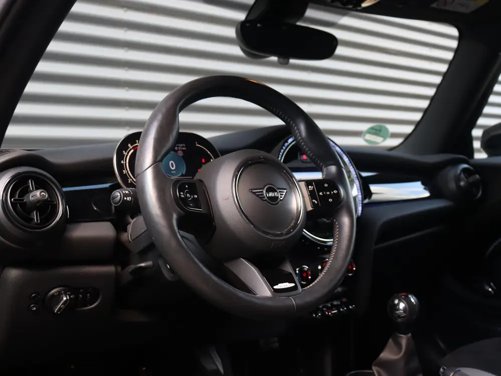 Mini John Cooper Works Cooper uit 2021, foto 12