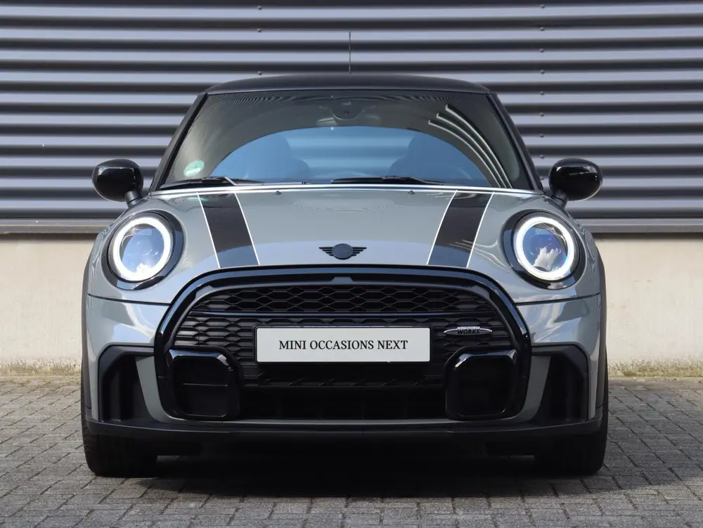 Mini John Cooper Works Cooper uit 2021, foto 3