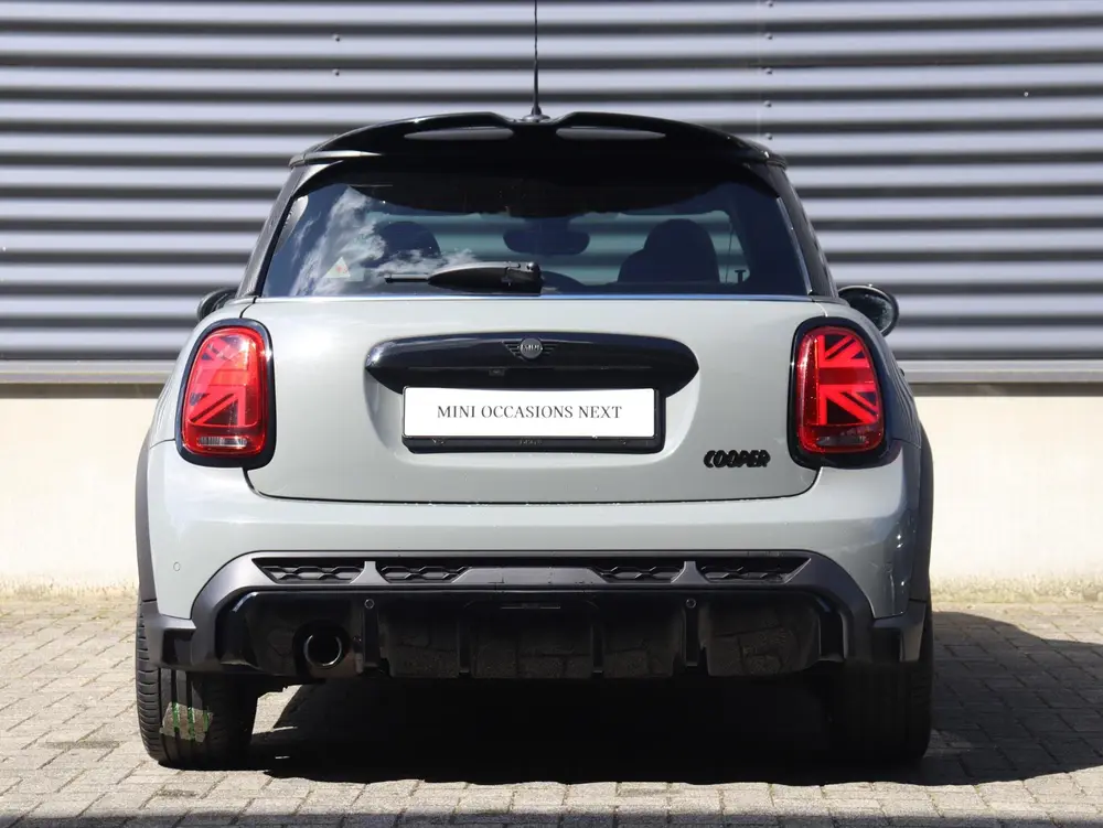 Mini John Cooper Works Cooper uit 2021, foto 4