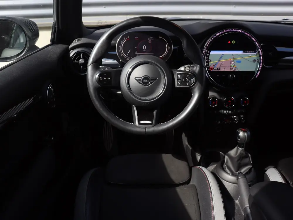Mini John Cooper Works Cooper uit 2021, foto 9