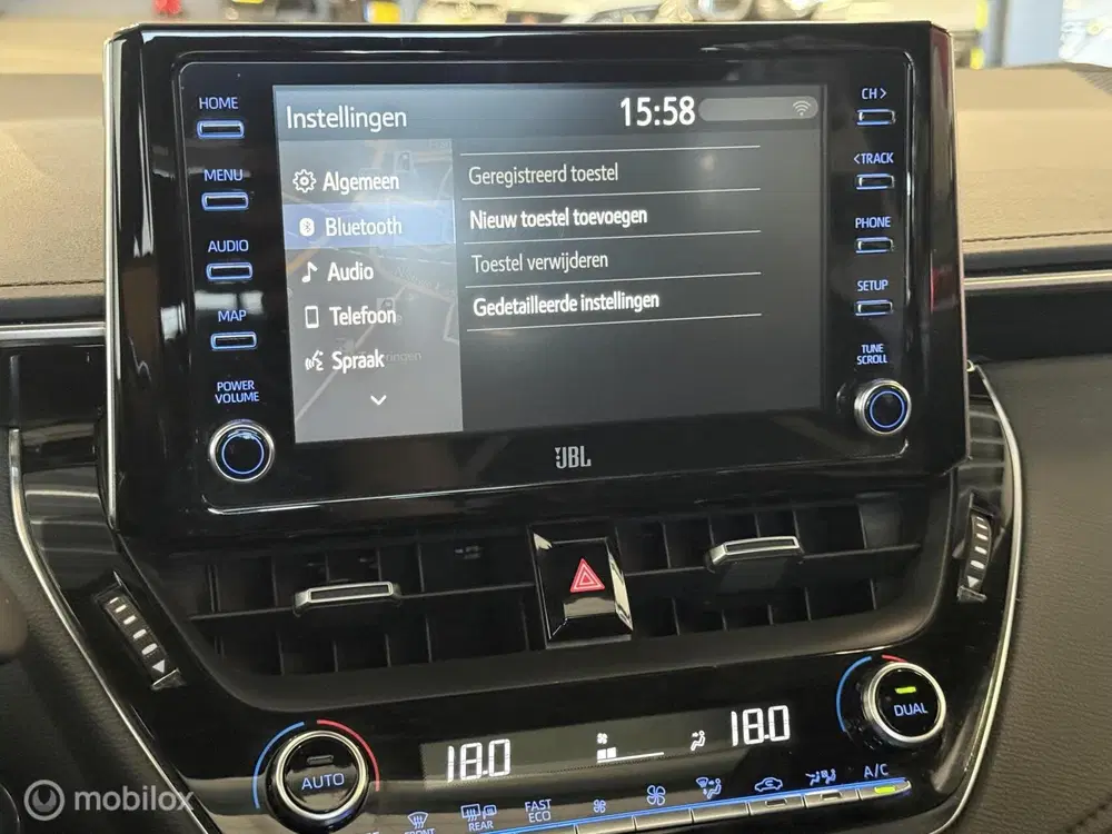 Toyota Corolla 2.0 Hybrid GR-Sport Plus PANO uit 2020, foto 15