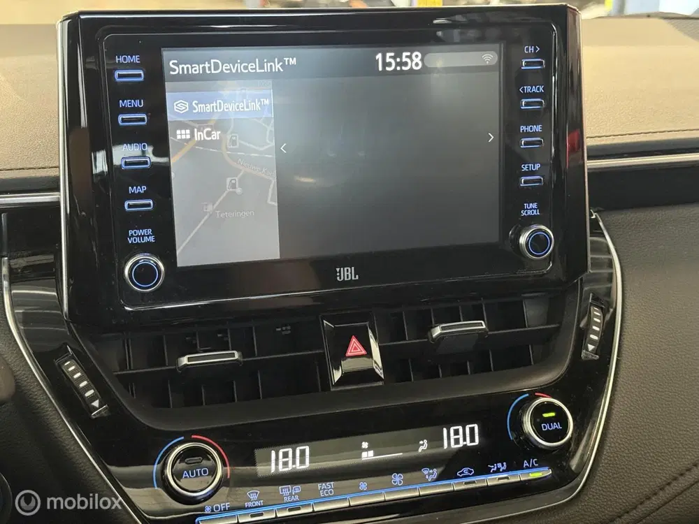Toyota Corolla 2.0 Hybrid GR-Sport Plus PANO uit 2020, foto 18