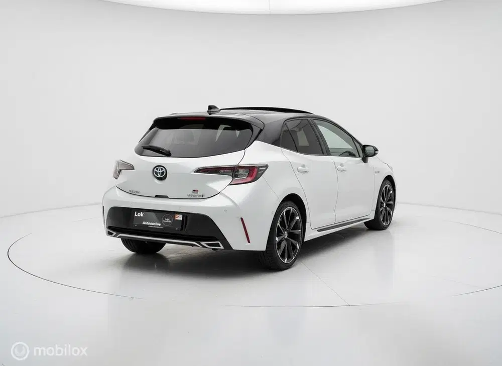 Toyota Corolla 2.0 Hybrid GR-Sport Plus PANO uit 2020, foto 4