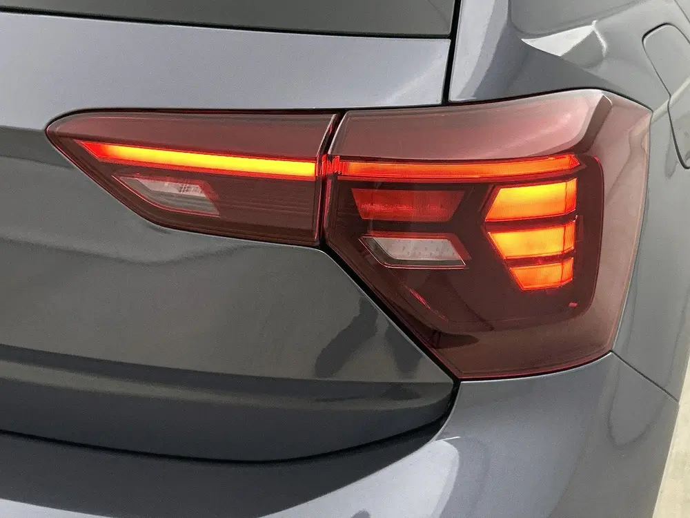 Volkswagen Polo 1.0 TSI Life | 95 PK | Navigatie | Apple Car uit 2022, foto 16