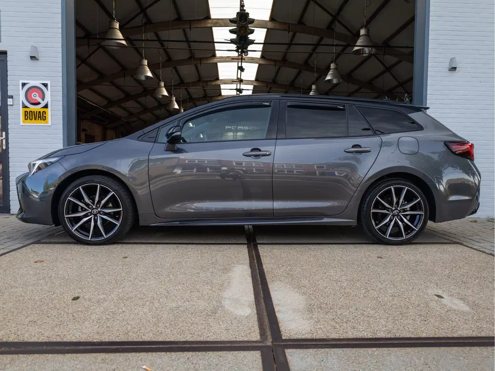 Toyota Corolla Hybrid 140 GR Sport *ACC uit 2023, foto 10