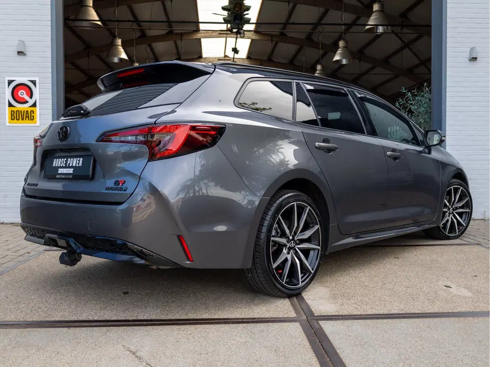 Toyota Corolla Hybrid 140 GR Sport *ACC uit 2023, foto 2