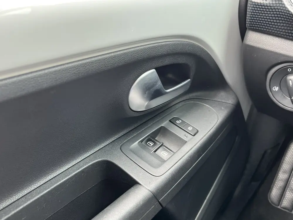 Volkswagen Up! 1.0 / Airco / Bluetooth / (bj 2021) uit 2021, foto 14