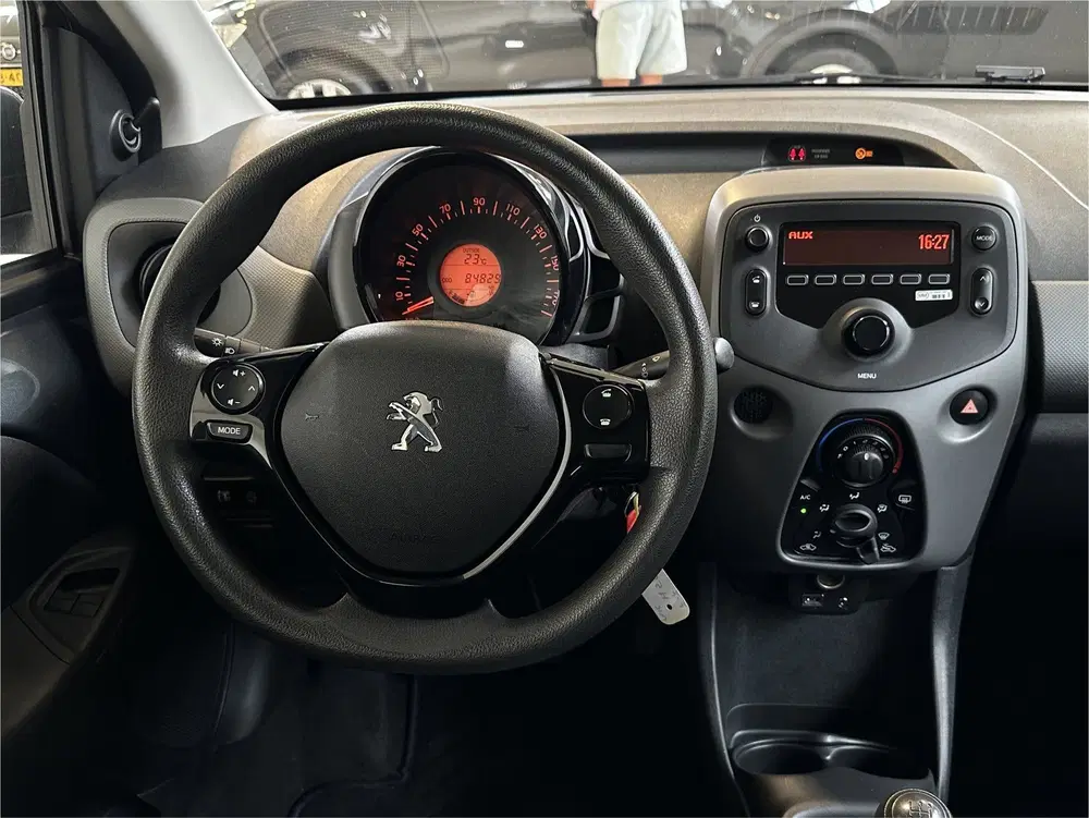 Peugeot 108 1.0 e-VTi Active uit 2020, foto 13