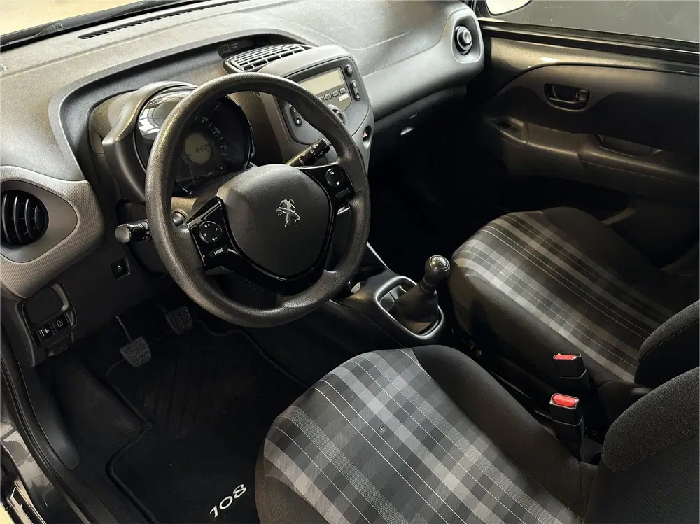 Peugeot 108 1.0 e-VTi Active uit 2020, foto 14