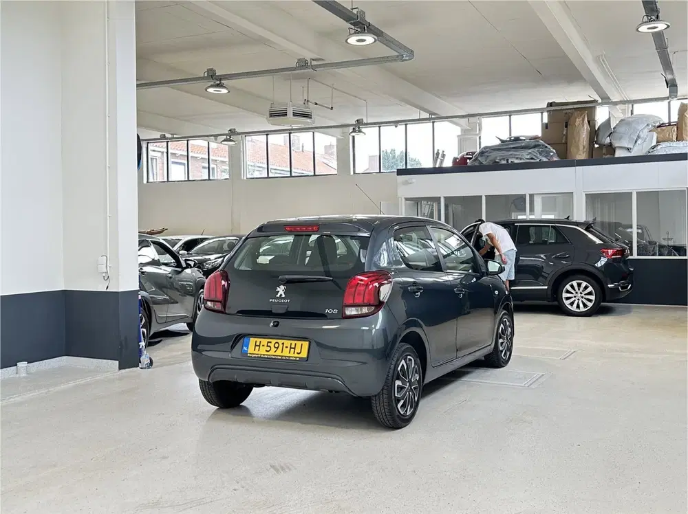 Peugeot 108 1.0 e-VTi Active uit 2020, foto 5