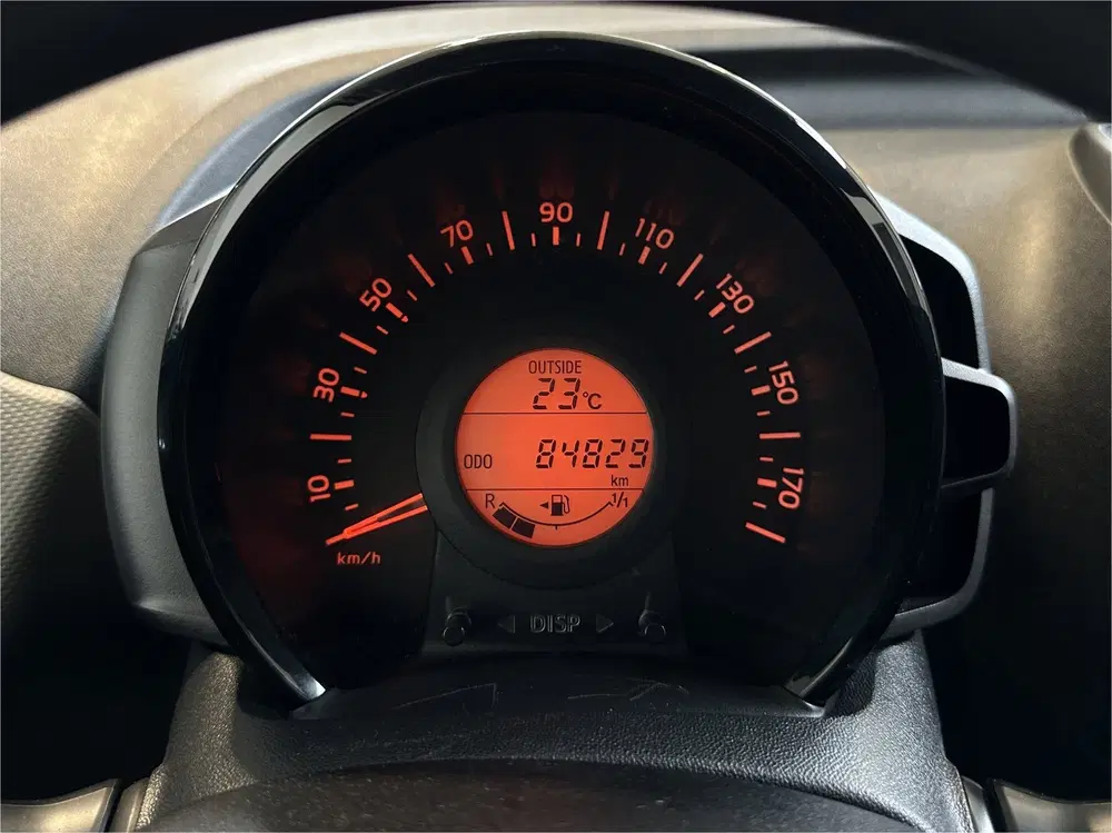 Peugeot 108 1.0 e-VTi Active uit 2020, foto 8