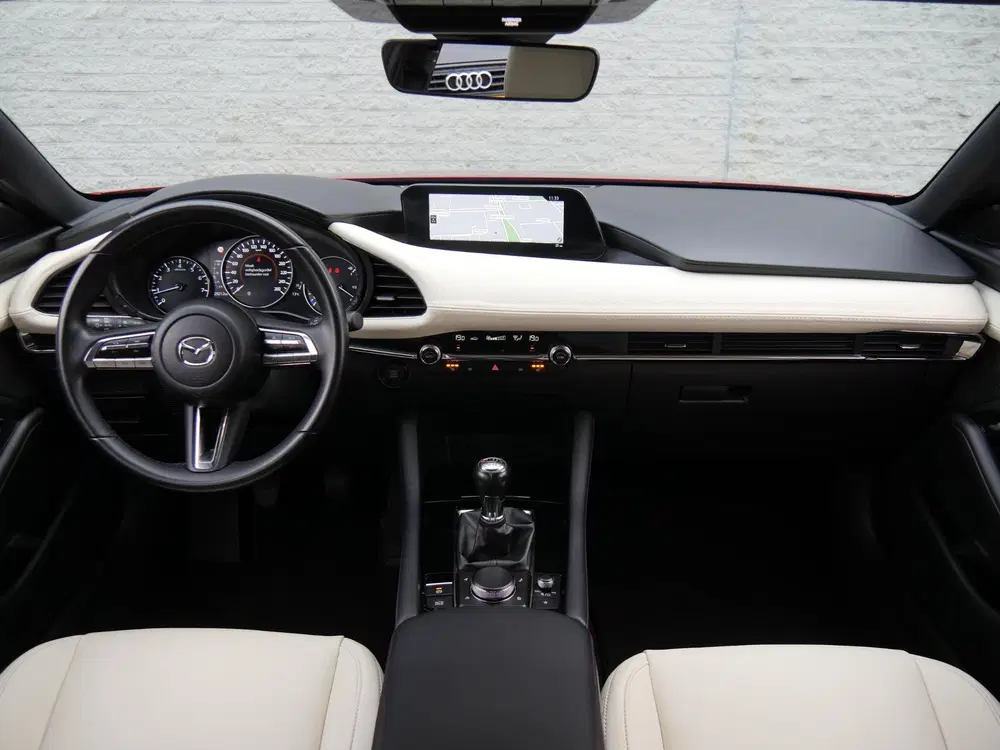 Mazda 3 2.0 150PK SPORTIVE uit 2022, foto 4
