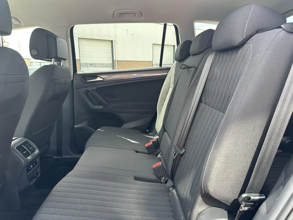 Volkswagen Tiguan Allspace 1.5 TSI Life Business 7p. | Navi uit 2023, foto 20