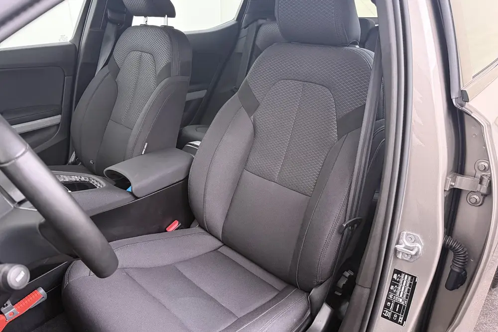 Polestar 2 Long Range 78 kWh (94%SOH) Memory Camera 19'LMV L uit 2022, foto 10