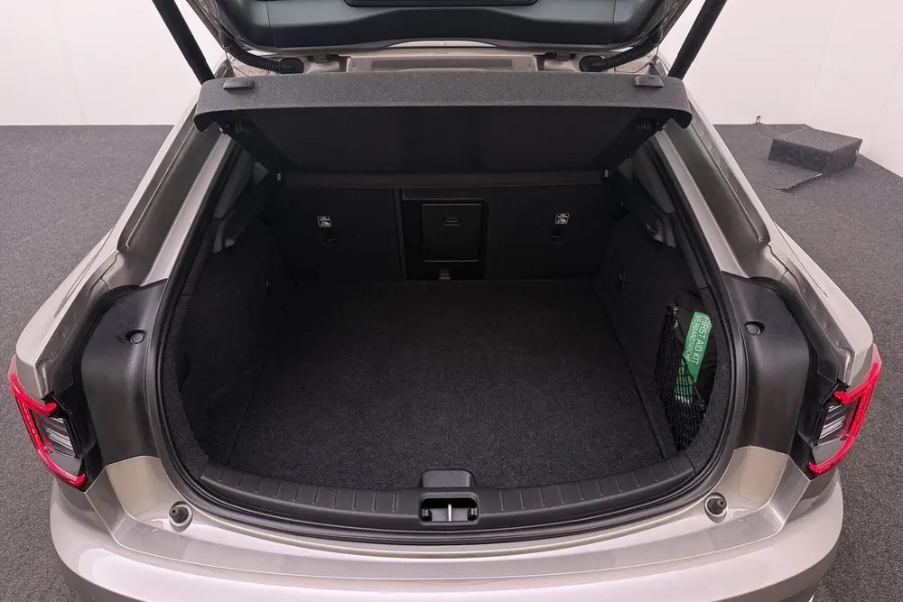 Polestar 2 Long Range 78 kWh (94%SOH) Memory Camera 19'LMV L uit 2022, foto 14