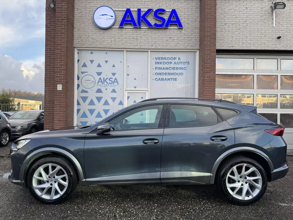 Cupra Formentor 1.5 TSI 150pk DSG Sfeerverlichting Camera uit 2022, foto 2