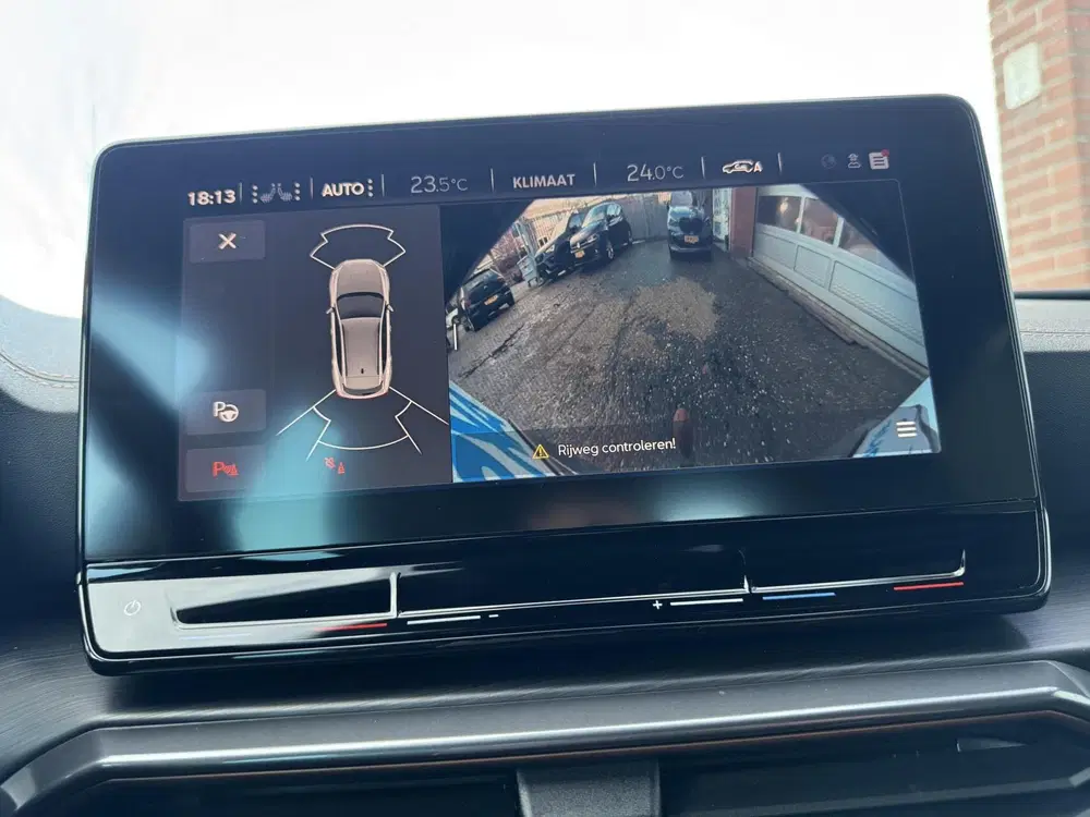Cupra Formentor 1.5 TSI 150pk DSG Sfeerverlichting Camera uit 2022, foto 20