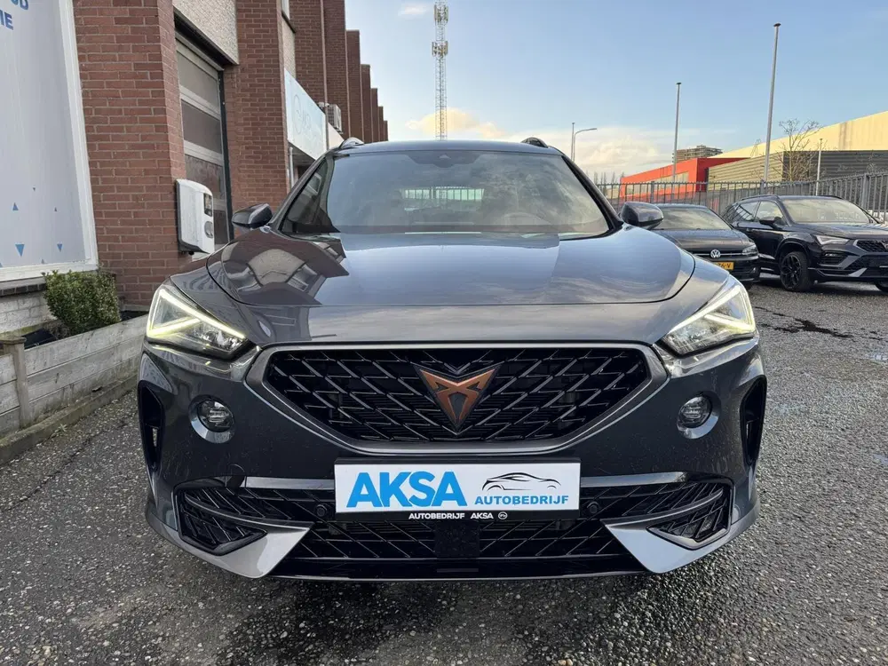 Cupra Formentor 1.5 TSI 150pk DSG Sfeerverlichting Camera uit 2022, foto 7