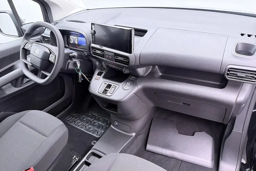 Opel Combo 136 L1 50kWh Camera uit 2026, foto 7