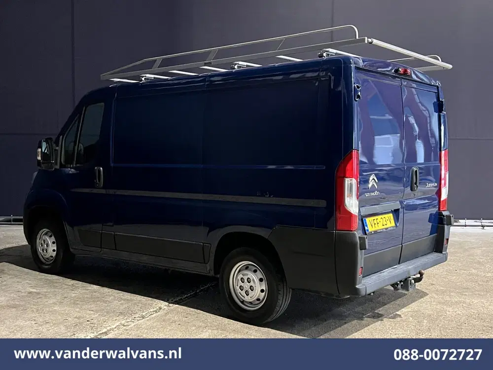 Citroën Jumper 2.2 BlueHDi 120pk L1H1 Airco uit 2020, foto 2