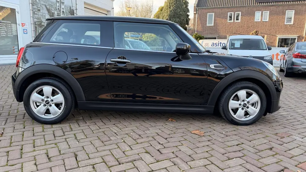 Mini One 1.5 One Pepper uit 2021, foto 6