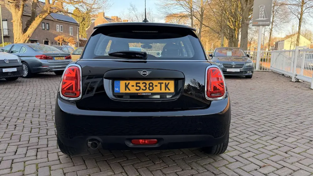 Mini One 1.5 One Pepper uit 2021, foto 8