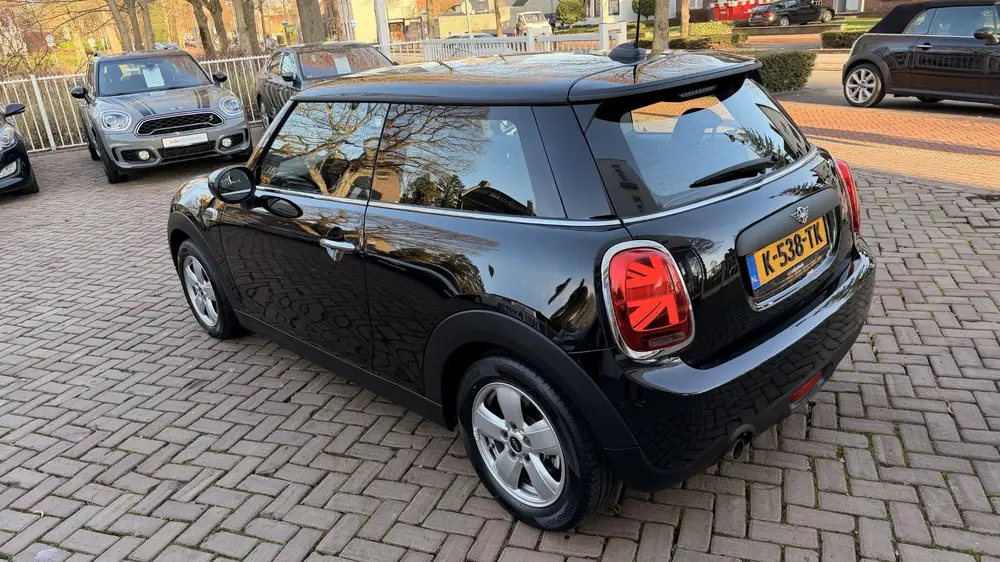 Mini One 1.5 One Pepper uit 2021, foto 9