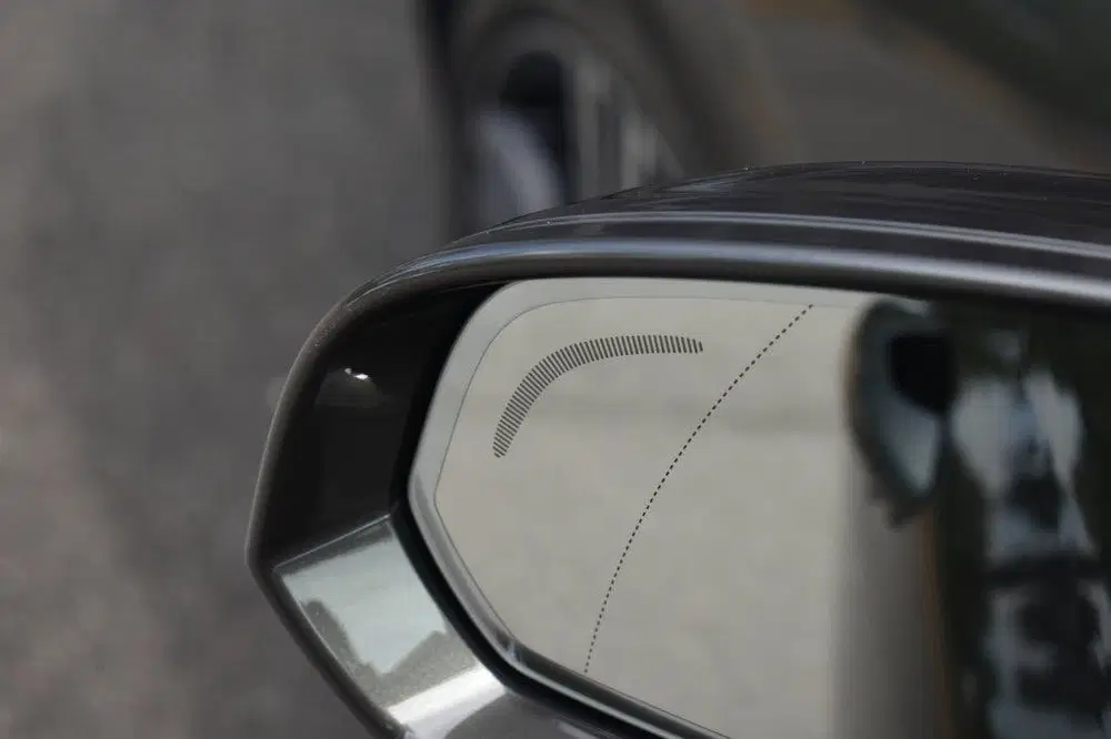 Volvo S60 B4 197pk Plus Dark uit 2022, foto 11