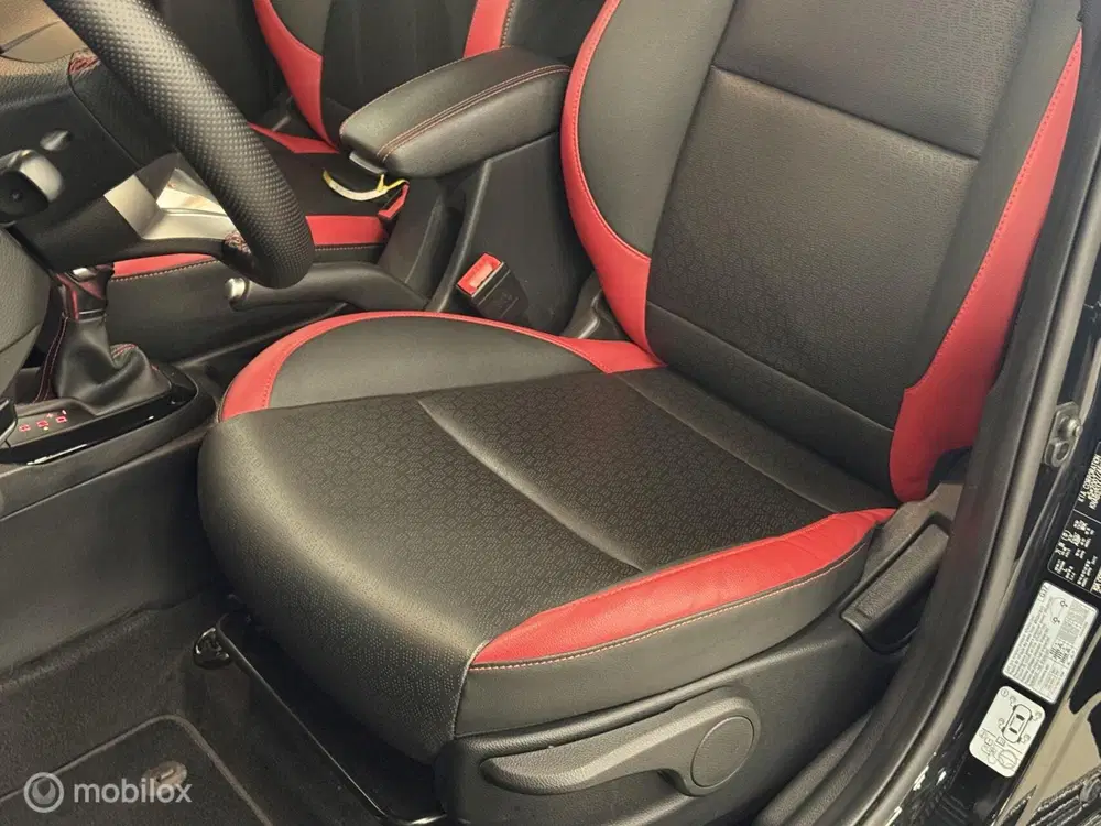 Kia Picanto 1.2 GT Line LED uit 2022, foto 13