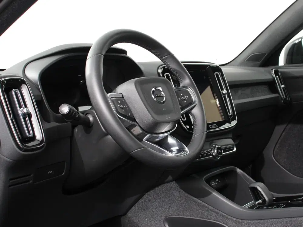 Volvo C40 Single Motor Plus 69 kWh Panoramadak Navig uit 2023, foto 2