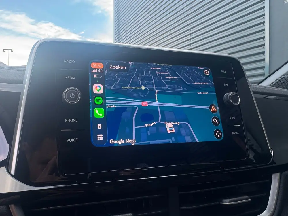 Volkswagen T-Roc 1.0 TSI R-Line IQ-light / Carplay / ACC / P uit 2024, foto 20