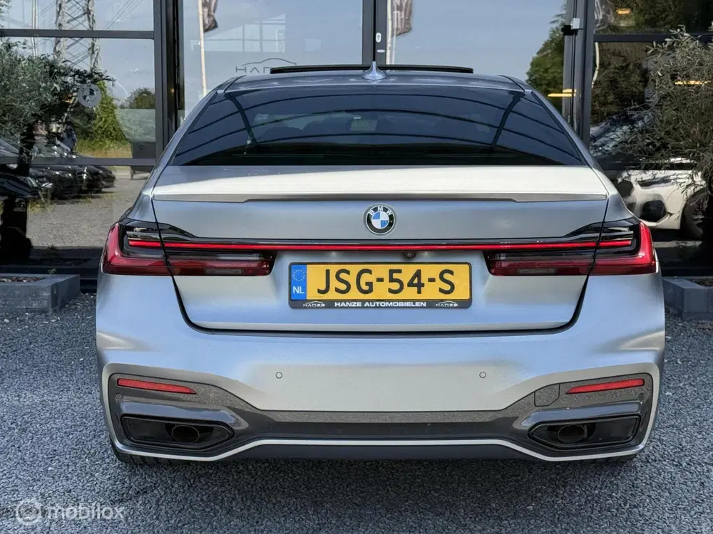 BMW 7-serie 745e High Executive uit 2020, foto 14