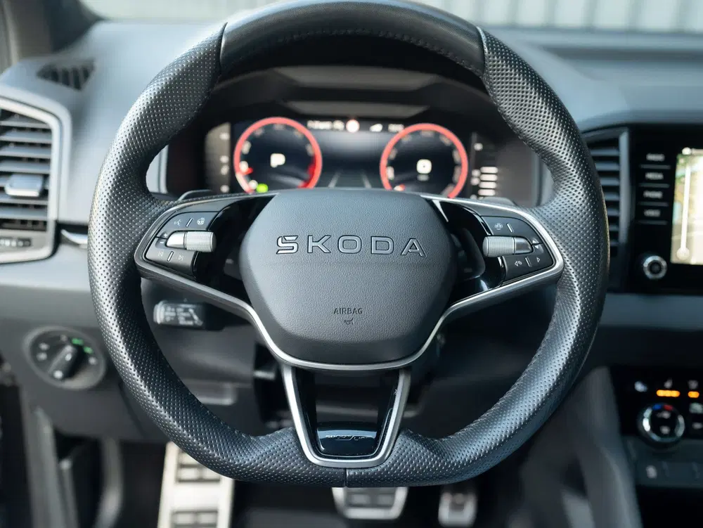 Skoda Karoq 1.5 TSI ACT Sportline Business uit 2025, foto 8