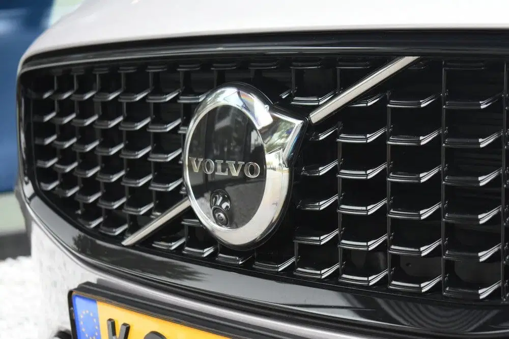 Volvo V60 T8 455Pk AWD Plus Dark uit 2026, foto 10