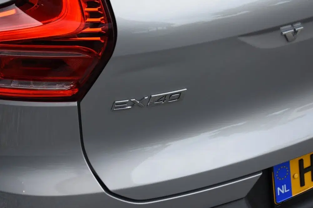 Volvo EX40 Extended Range Plus 252Pk uit 2025, foto 10