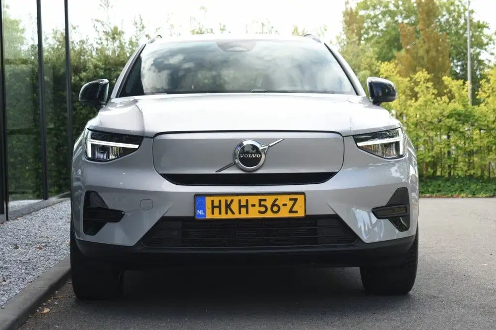 Volvo EX40 Extended Range Plus 252Pk uit 2025, foto 6