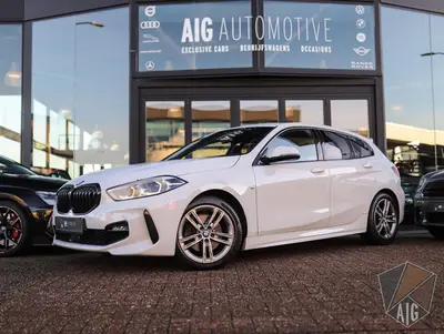 BMW 1-serie 118i High Executive uit 2019