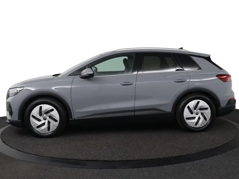 Audi Q4 e-tron 35 Launch edition 55 kWh uit 2021, foto 2