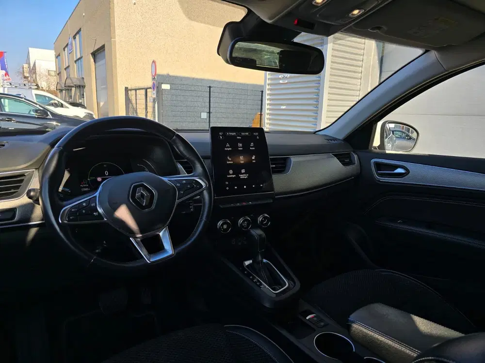 Renault Arkana 1.6 E-Tech Hybrid 145 Intens uit 2021, foto 4