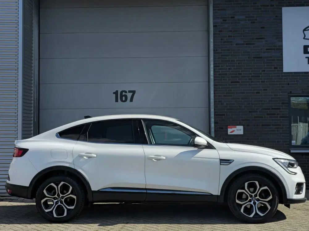 Renault Arkana 1.6 E-Tech Hybrid 145 Intens uit 2021, foto 8