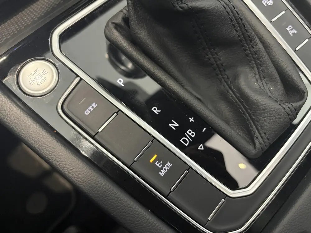 Volkswagen Passat Variant 1.4 TSI PHEV GTE Business uit 2023, foto 20