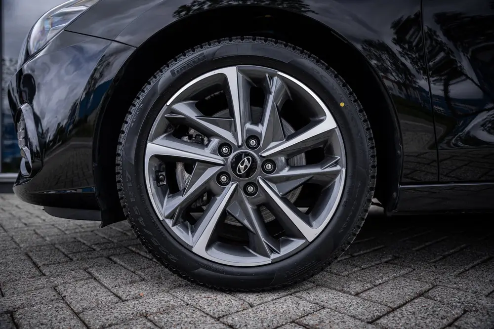 Hyundai i30 1.0 T-GDi MHEV Comfort uit 2023, foto 8