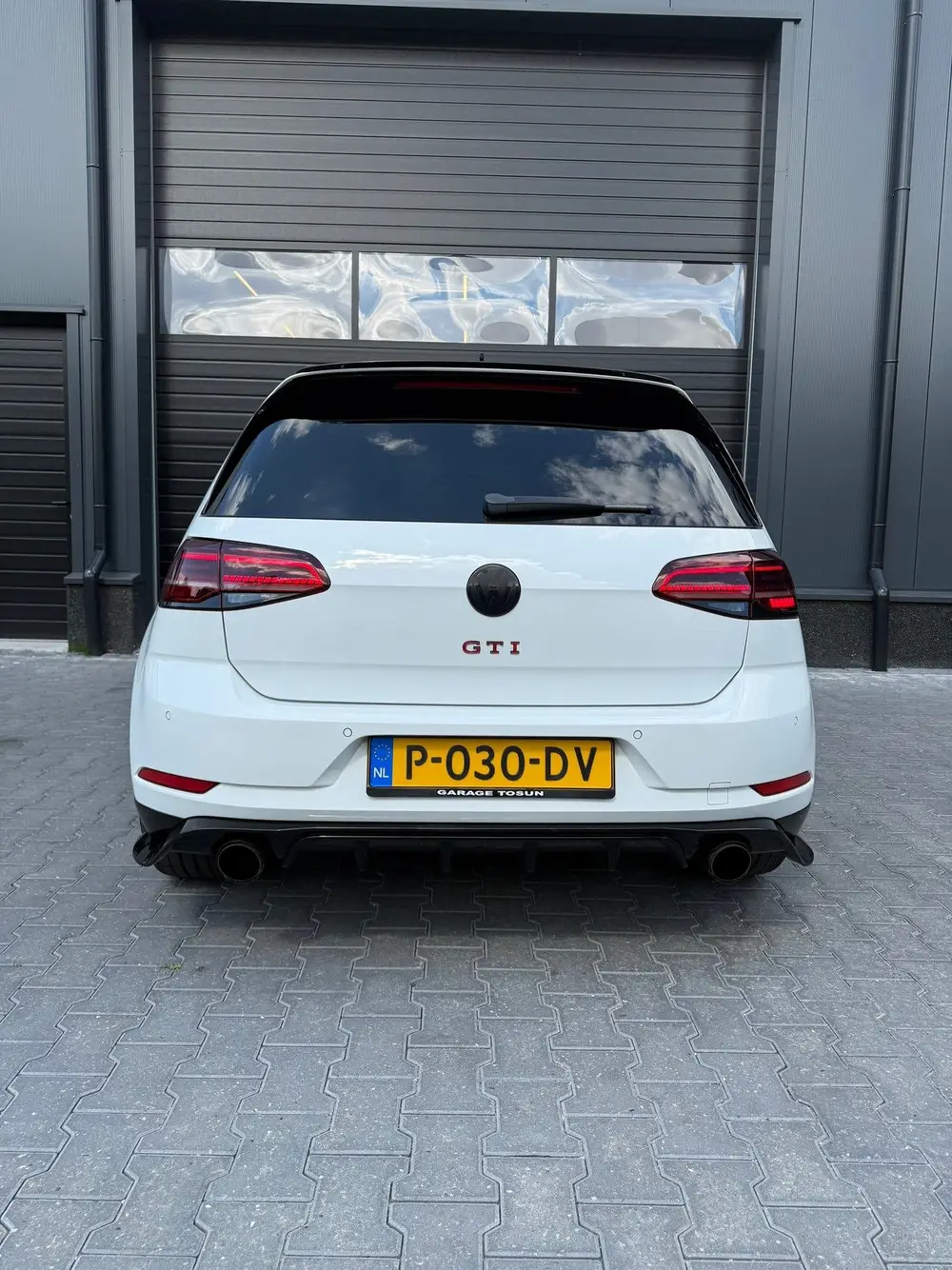 Volkswagen Golf 2.0 TSI GTI TCR uit 2019, foto 10